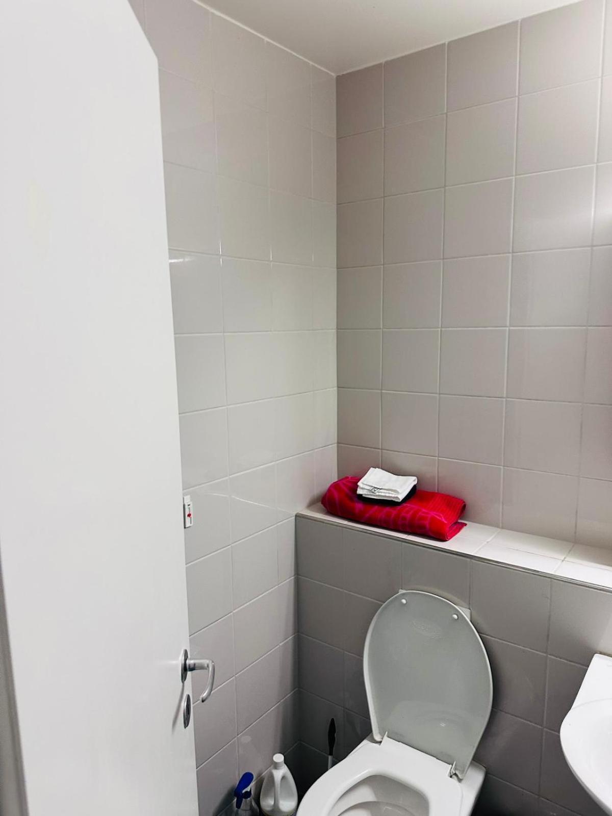 Hotel Apt Near Basel Centre And Airport Exterior foto